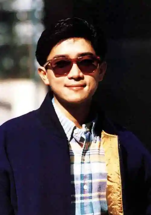 陈百强手机图片