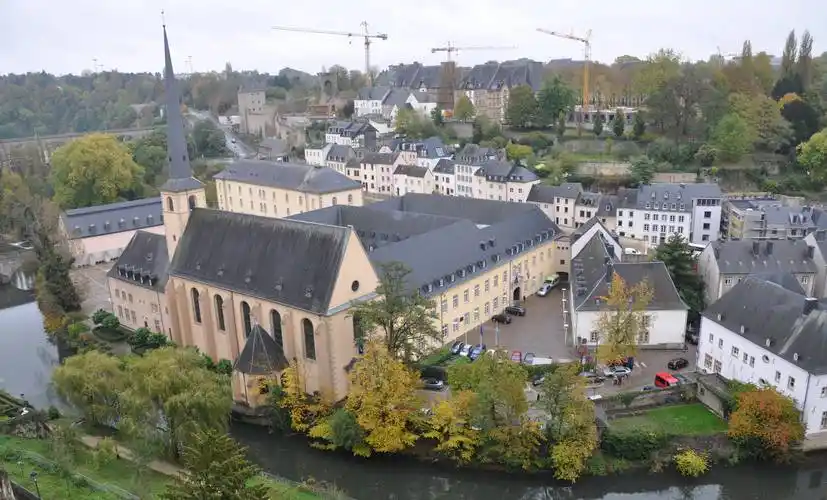 巴黎卢森堡城市历史博物馆,欧洲最美丽的城堡城堡下_懂视觉