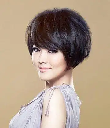 圆脸中年女性蘑菇发型 圆脸蘑菇头短发发型图片