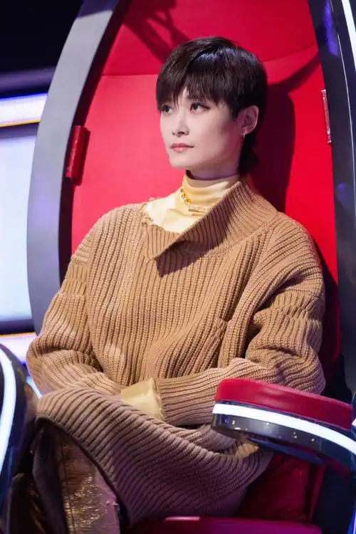 李宇春超话因热爱而歌唱,因挚诚而动人,今晚(21:00)锁定浙江卫视#中国