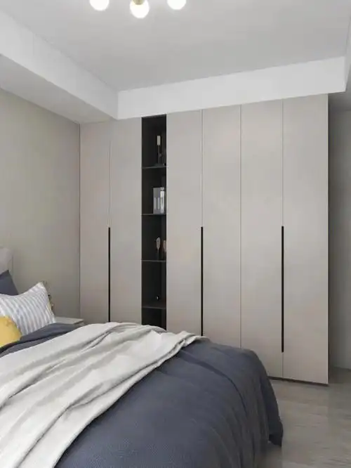 几点哈～~~166卧室衣柜选择一门到顶的居多,提前让设计师确认墙体