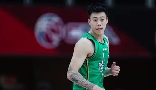 张镇麟手臂纹身图片一览