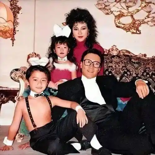 张柏芝疑气极住院神隐3个月,这恋爱传闻太抓马_谢贤_王菲_感情