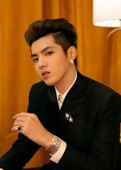 吴亦凡三宫图 - 堆糖,美图壁纸兴趣社区