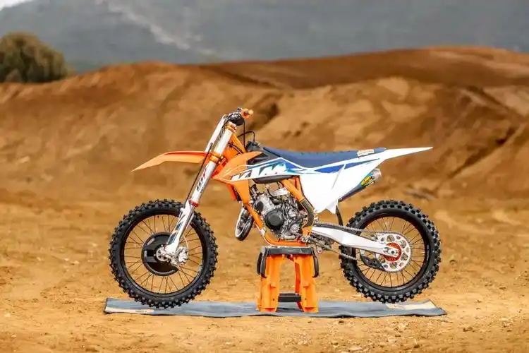 ktm发布2022款的市售越野赛车系列 - 二手摩托车交易网