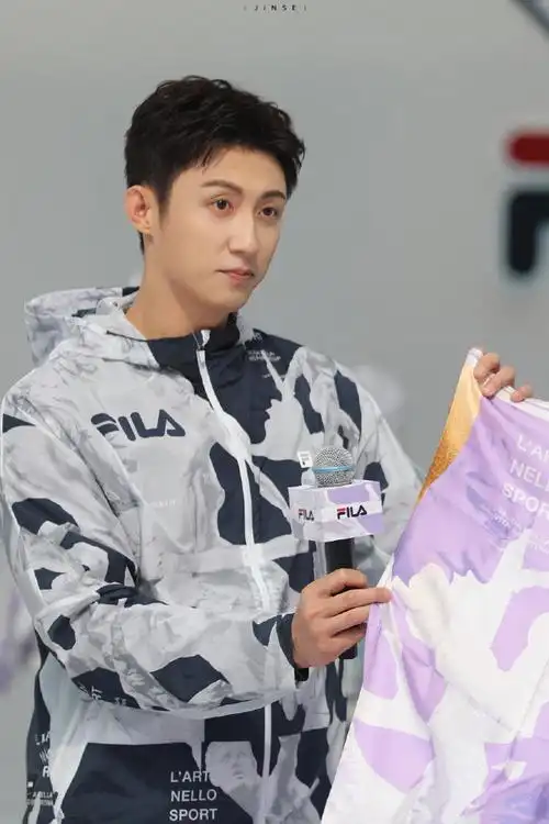 #黄景瑜fila时尚运动代言人#