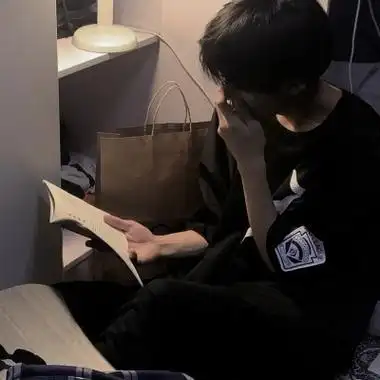 侧脸头像男生阳光