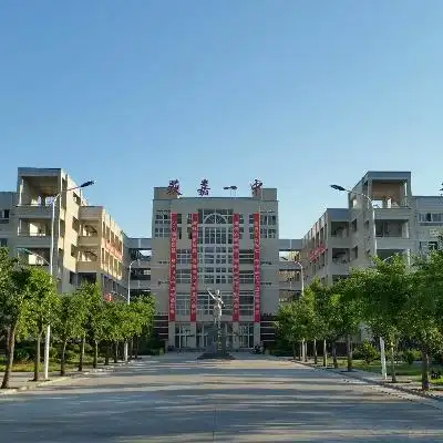 县委书记王永记莅临获嘉一中慰问