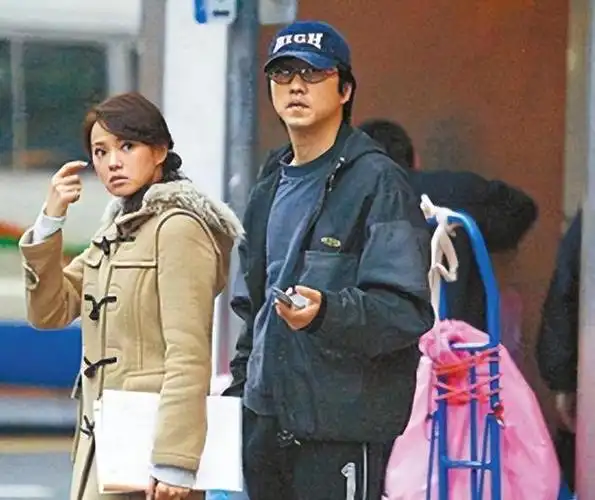 一场毕业典礼,戳穿了伊能静庾澄庆"格局",难怪恩利会那么优秀