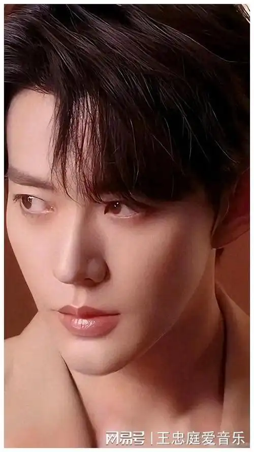 邓为到底有多精致,他的五官特写让人有多惊艳!