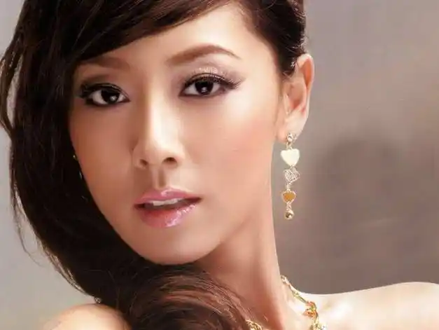 张卫健张茜恩爱23年,异地17年,最好的爱情就是信任