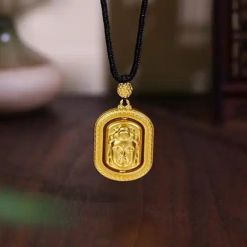 周六福黄金吊坠男女传承古法足金计价佛像挂件颈饰