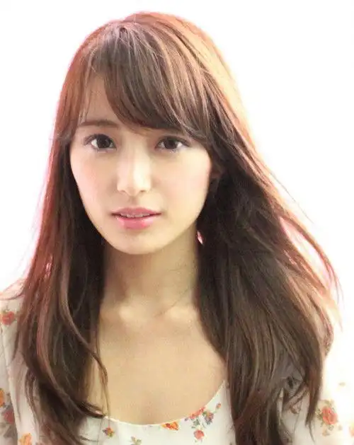 斜刘海适合什么脸型齐刘海适合什么发型