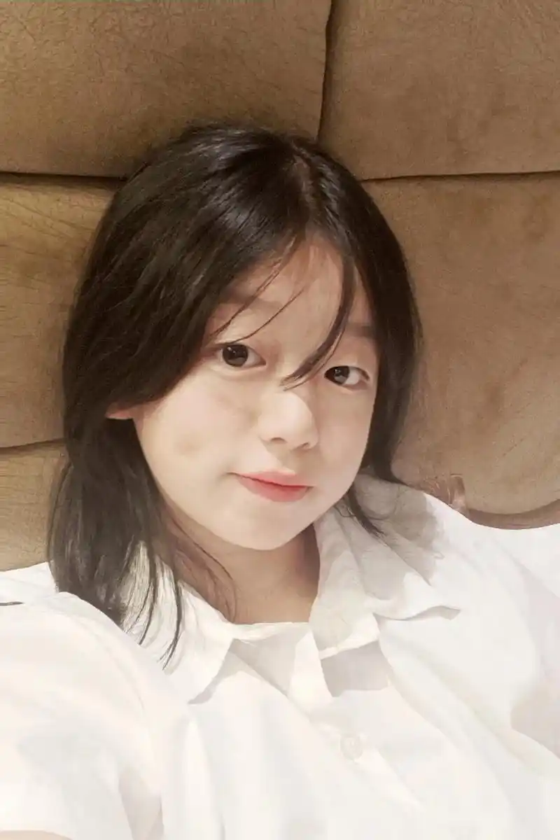 内向 #热拉 #初中生 #短发 #甜妹  乖乖们最喜欢三丽 - 抖音