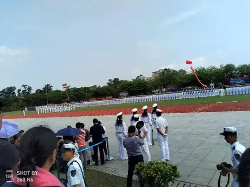 老兵欢聚虎门沙角庆祝海军70华诞