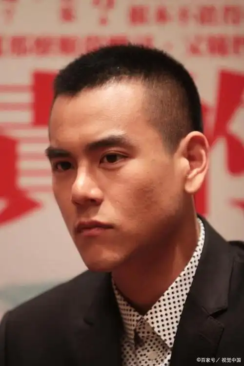 剪寸头多久能长回来