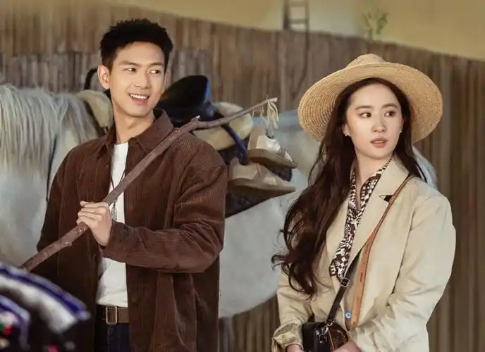 刘亦菲李现去有风的地方邂逅爱意共遇美好