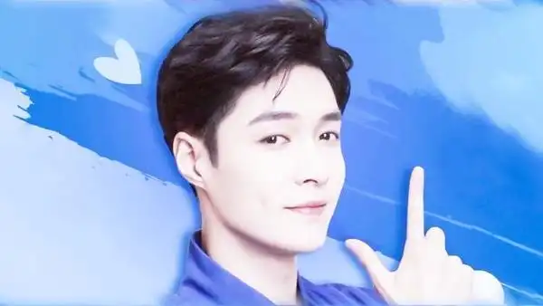 张艺兴芭莎男士十二月刊 短发造型酷劲十足 张艺兴三七分发型图片