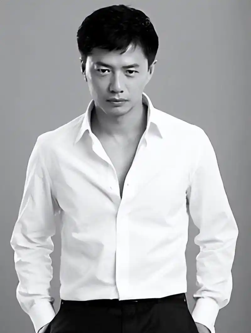 段奕宏因戏结缘与中村幸子相恋21年0绯闻被称为戏妖