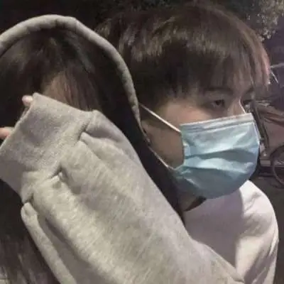 明显的情头不露脸 高清情头双人真人不露脸图片_情侣头像_美头网