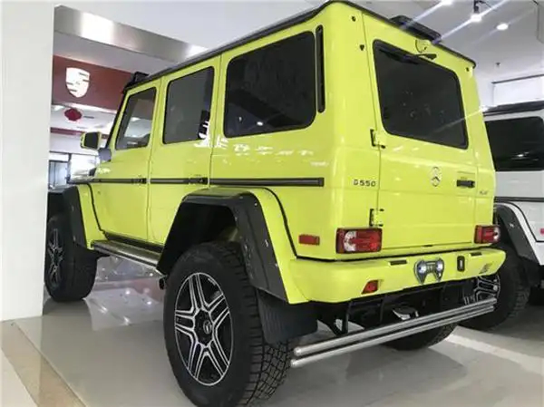 200万买什么车?开上这辆奔驰越野车,过年回村超有面子