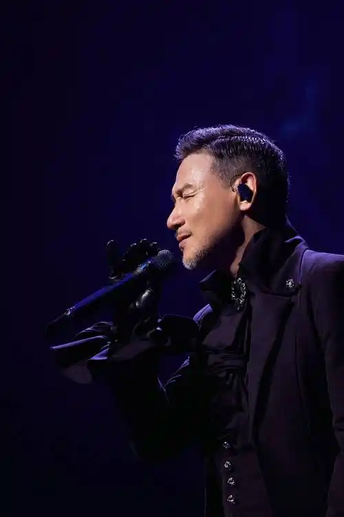 张学友60 巡回演唱会香港站收官 感谢大家让我成为最幸福的普通人