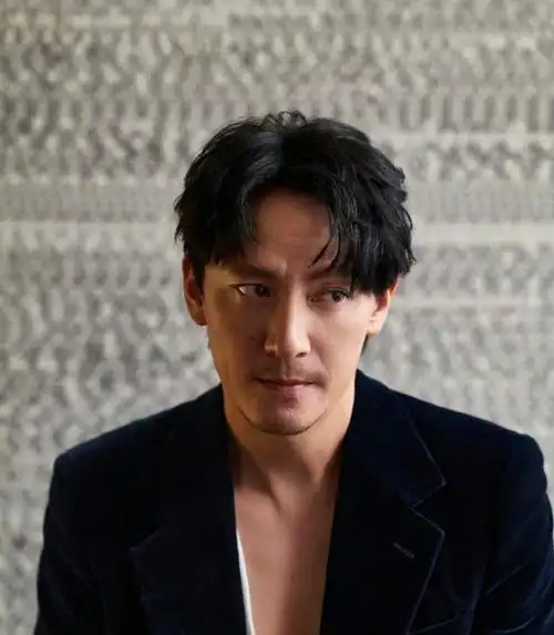 时尚穿搭#张震&elle men  雅痞男士风格上线行走的男士穿衣搭配模版