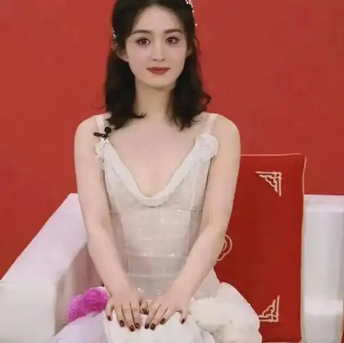 赵丽颖直播造型大揭秘99分与改进建议你绝对想知道