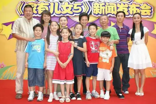 《家有儿女5》开拍制片人回应换角质疑(组图)