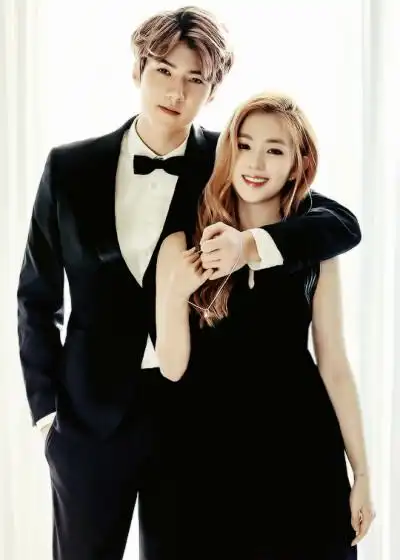 边伯贤/吴世勋/裴珠泫/李智恩.