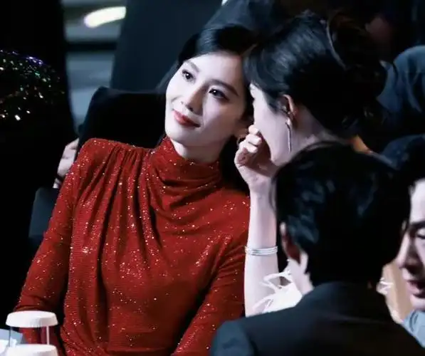 "夫妻本是同林鸟",但抱歉,这一次拖了刘诗诗后腿的,是吴奇隆