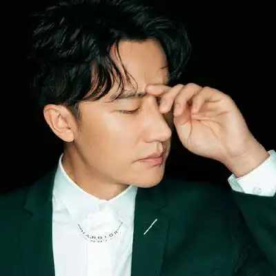 黄轩头像最新图片 - 高清头像 - 潮人个性网