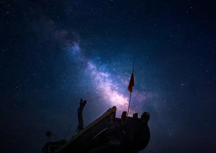 青岛海边的星空