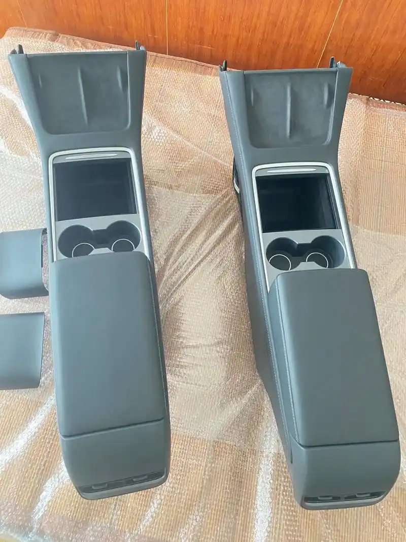 特斯拉中央扶手箱.特斯拉model/3 model/y扶手中 - 抖音