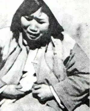 又一年防空警报响起,以国之名祭奠南京30万亡魂:忘记