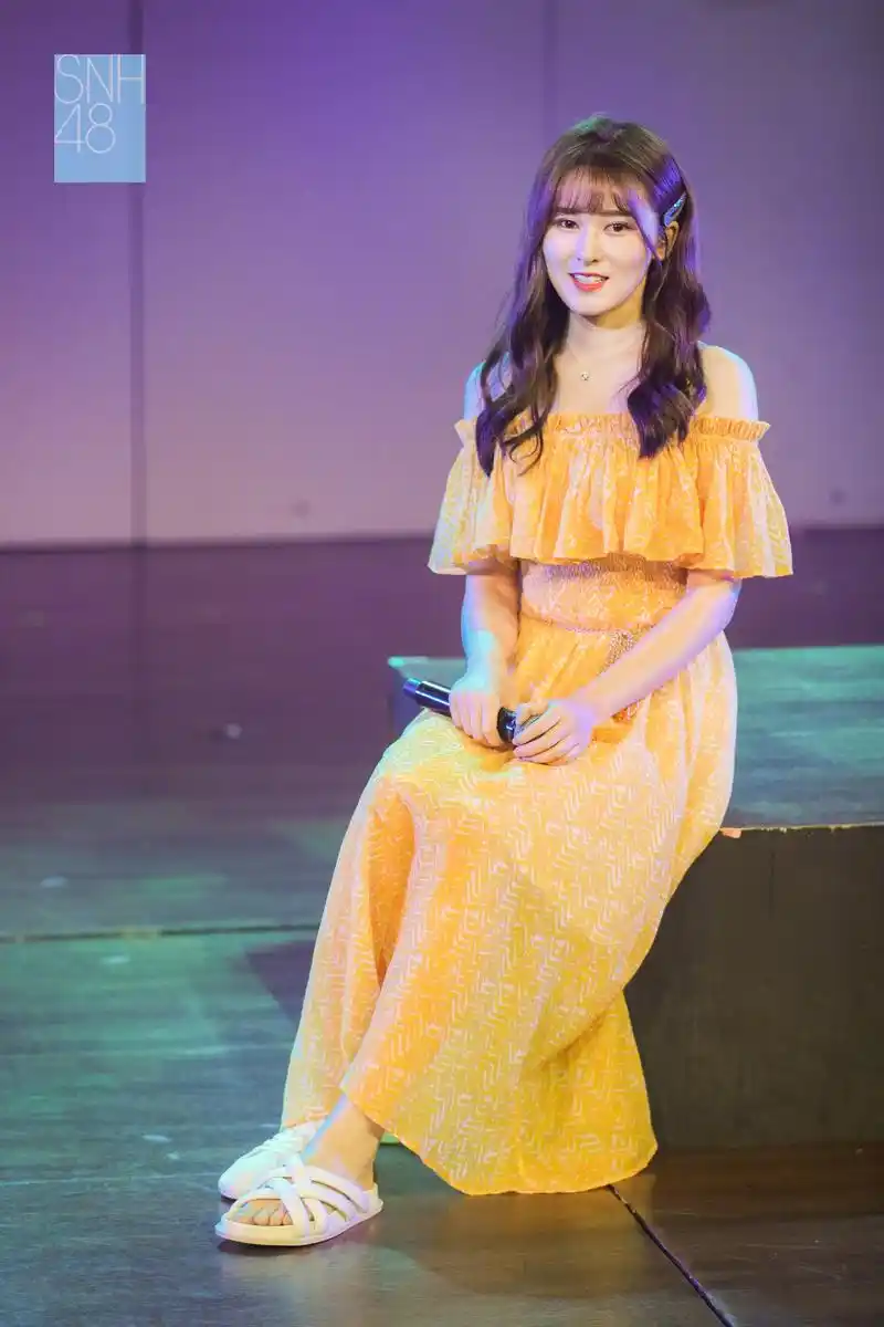 温晶婕,水嫩可人,向前冲鸭