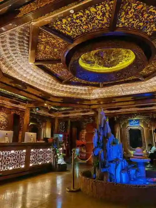 天阙酒吧(和平路店)-"这个酒吧时间有点长了,外面很霸气,像皇宫.