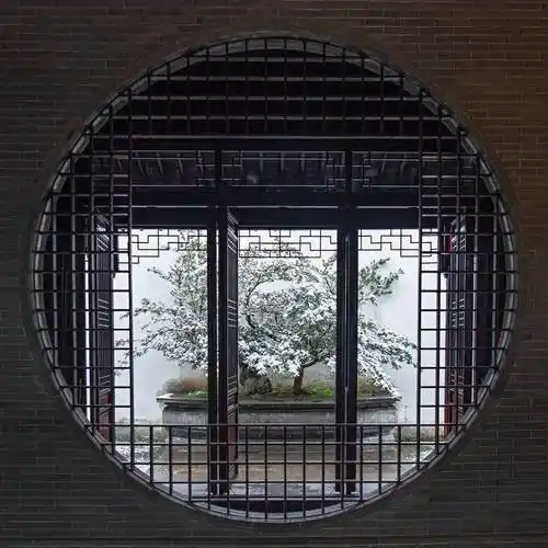 国风摄影借景光影意境解读中式窗里的春夏秋冬