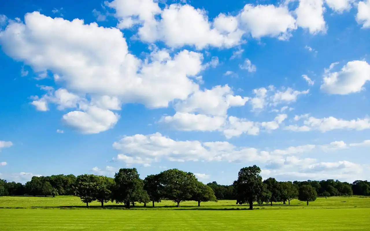 蓝天白云桌面壁纸理想中的自然环境