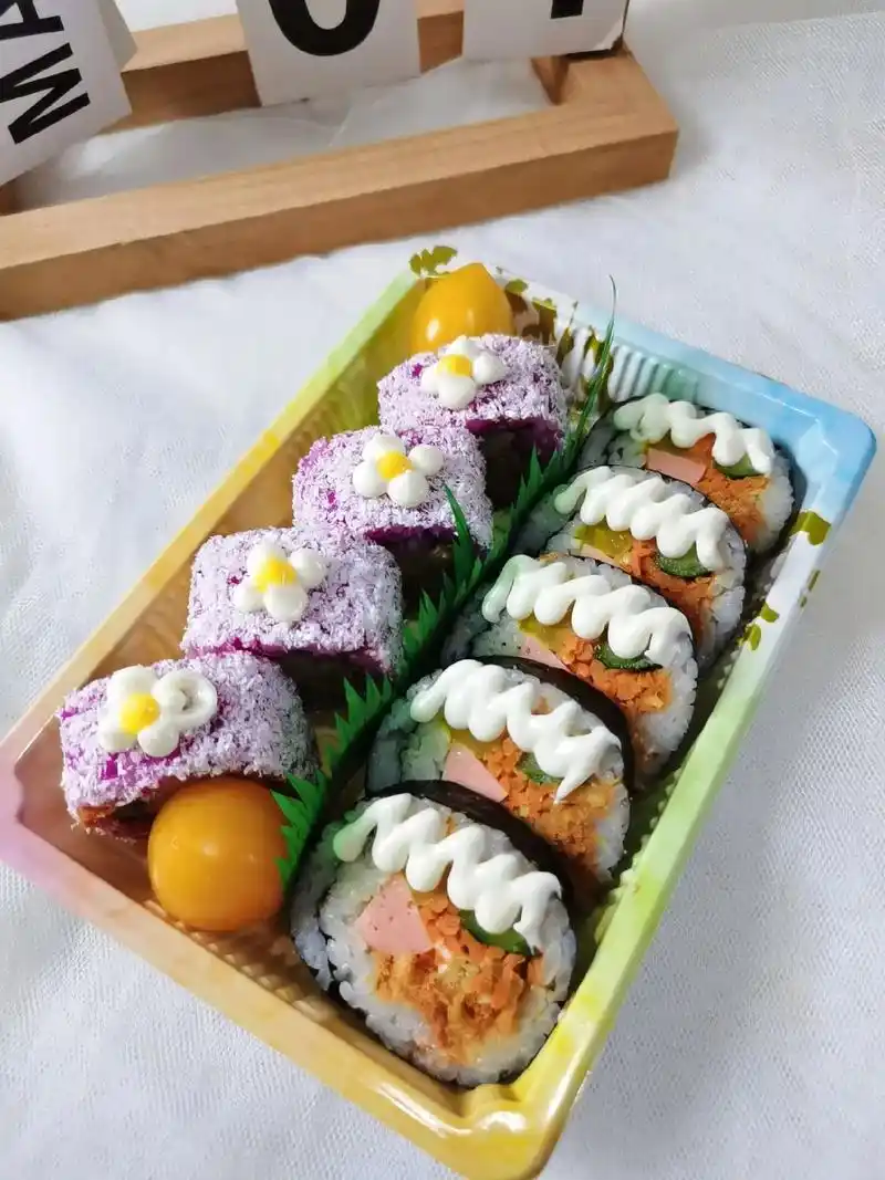 为五一假期准备512g的胃 #寿司的花式做法 #人生最好的 - 抖音