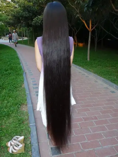 [图文]围观中剪下及地长发(9)