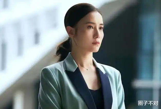 42岁的宋佳不再被世界宽容