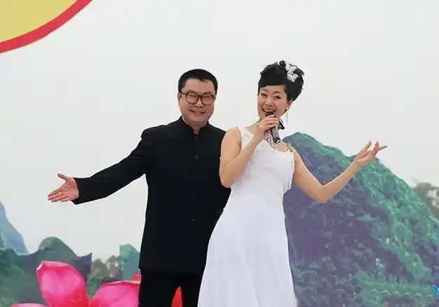 尹相杰于文华直播遭举报网友赞善良之道为公平正义发声