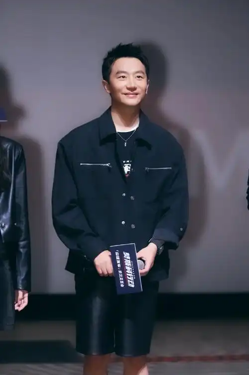 #黄轩演疯批要从亲爱的翻译官说起#