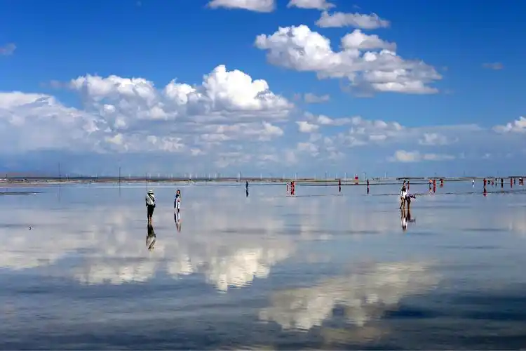 其它 天空之镜·茶卡盐湖出镜:@晴朗&@紫衣继红&@麒玥&@云鹤 照片