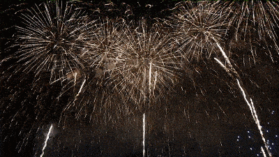 预示着2021生活绚丽多彩由国内顶尖团队设计此次现场将燃放炫彩焰火