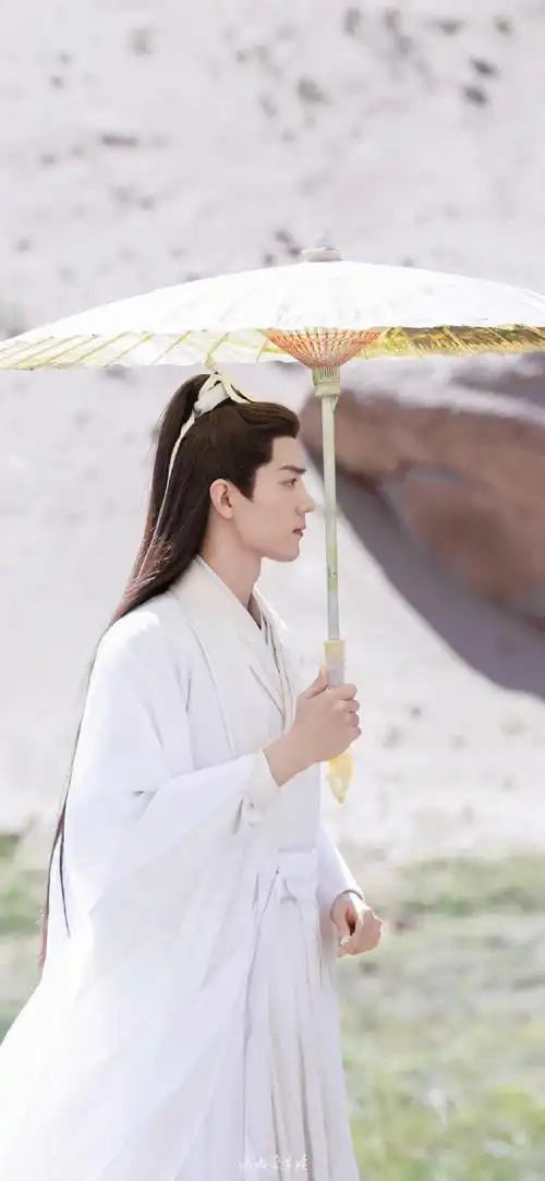 肖战时影##肖战在任敏评论区雨露均沾