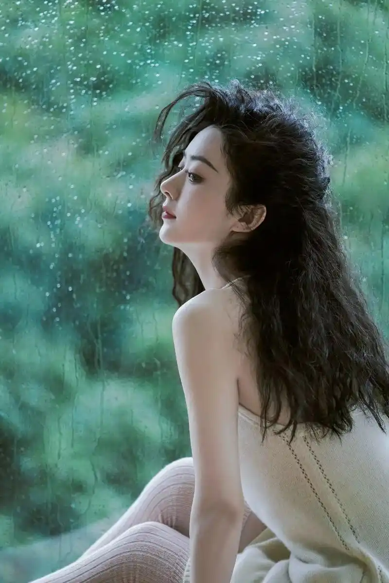 赵丽颖 #赵丽颖登时装十月刊封面  漂亮姐姐啊 - 抖音