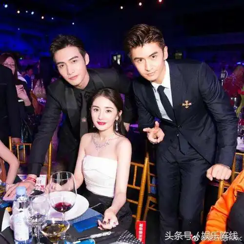 张云龙粉丝表示很讨厌乔欣没想到他回复了评论有亮点