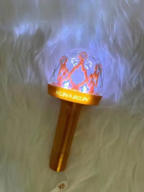 皇冠灯应援棒#蔡徐坤  #蔡徐坤周边  #蔡徐坤周边  #蔡徐坤应援棒